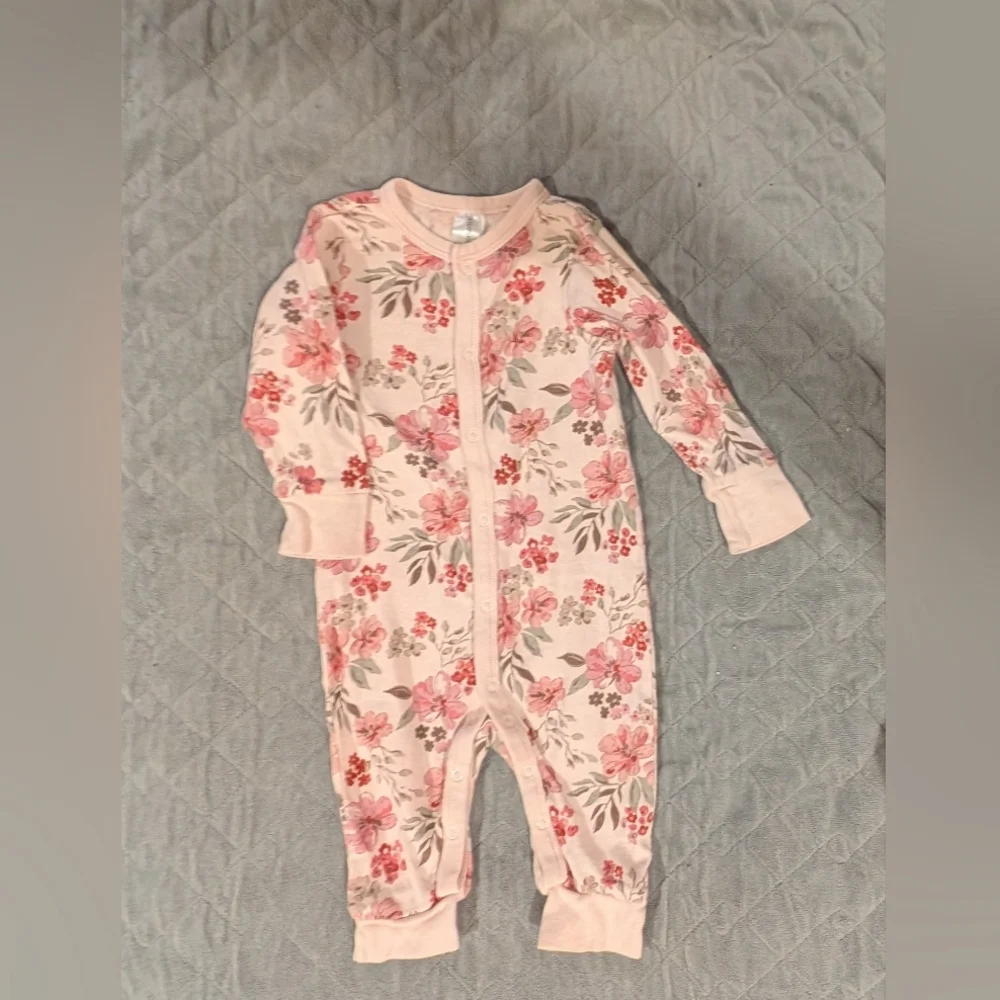 3-6 Mos Floral and Animal Print Kids Pajamas Set